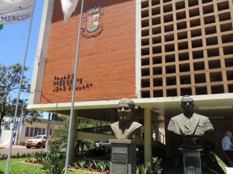 Concurso público para preencher cargos na prefeitura será atrasado