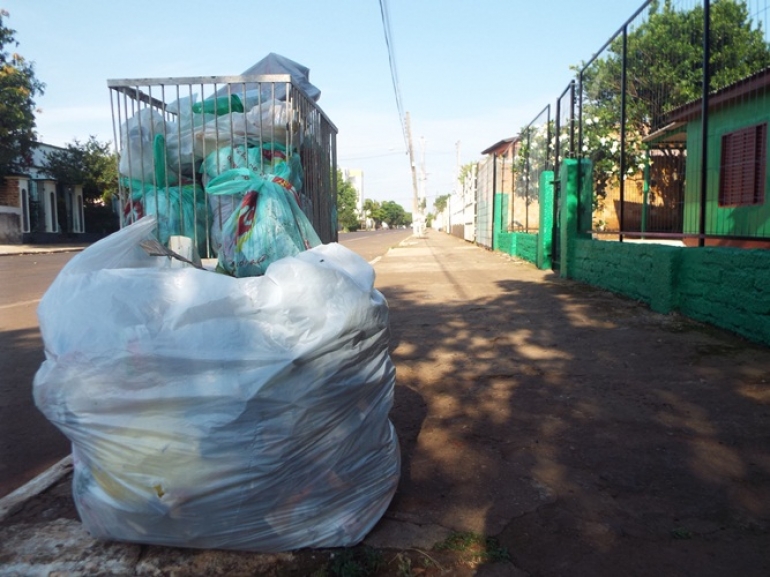 São Borja continua sem coleta seletiva de lixo