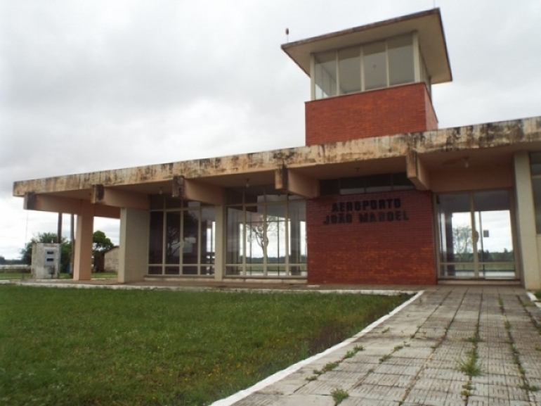 Continuam preparativos para reforma do aeroporto de São Borja