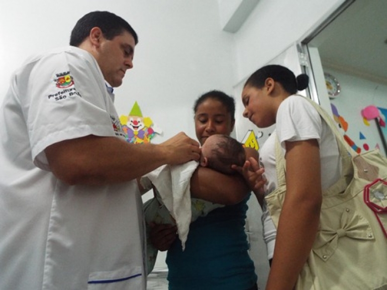 Vacinação contra a Paralisia Infantil acontece em agosto