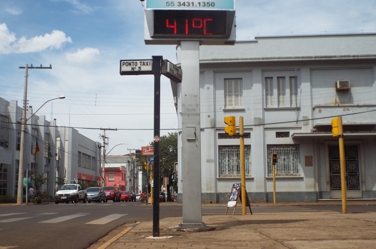 Verão começa com calor em São Borja