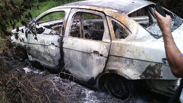 Veículo é encontrado incendiado no interior de São Borja