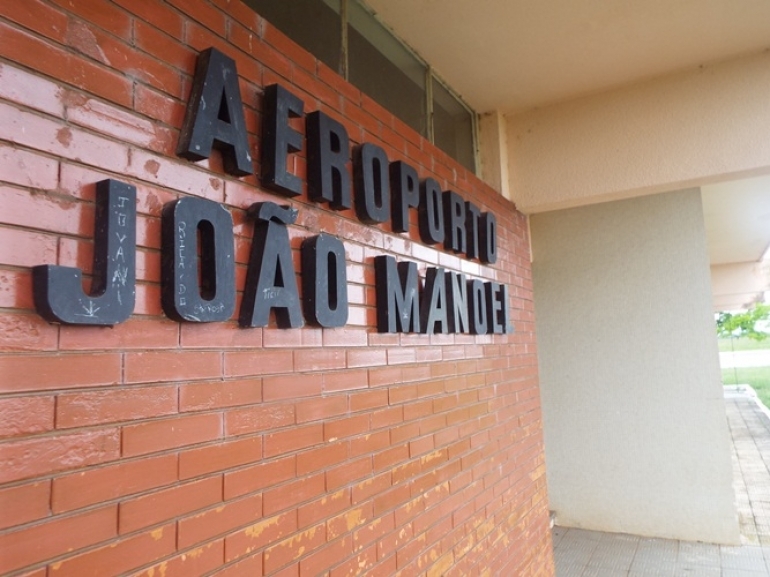 Operação de revitalização está sendo realizada no aeroporto João Manoel