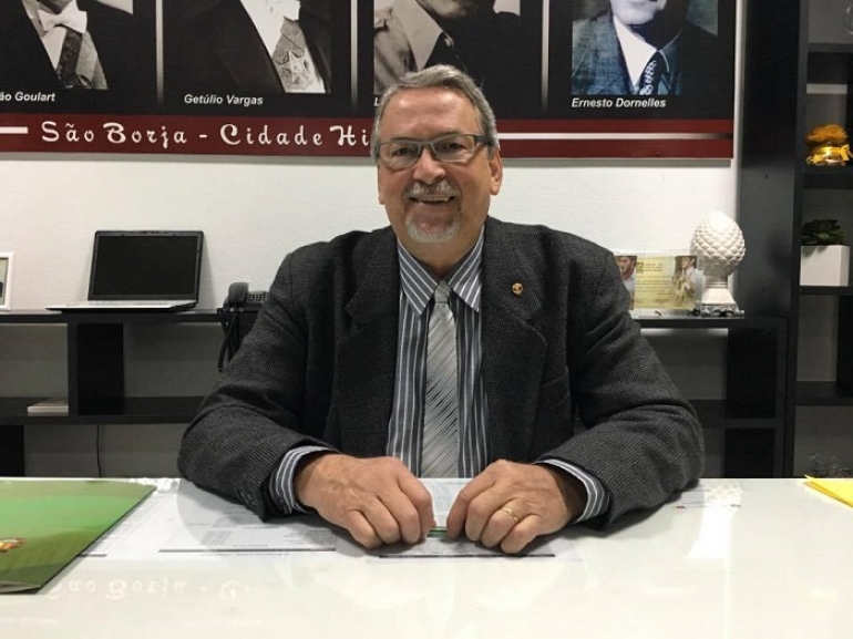 Eugênio Dutra apresenta relatório semestral como Presidente da Câmara de Vereadores