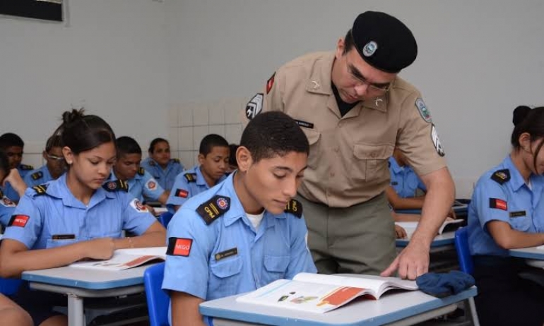 São Borja formaliza para o MEC pedido de escola cívico-militar