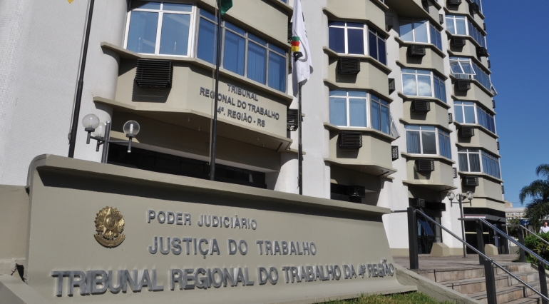 TRT-RS suspende prazos processuais de 17 a 27 de março