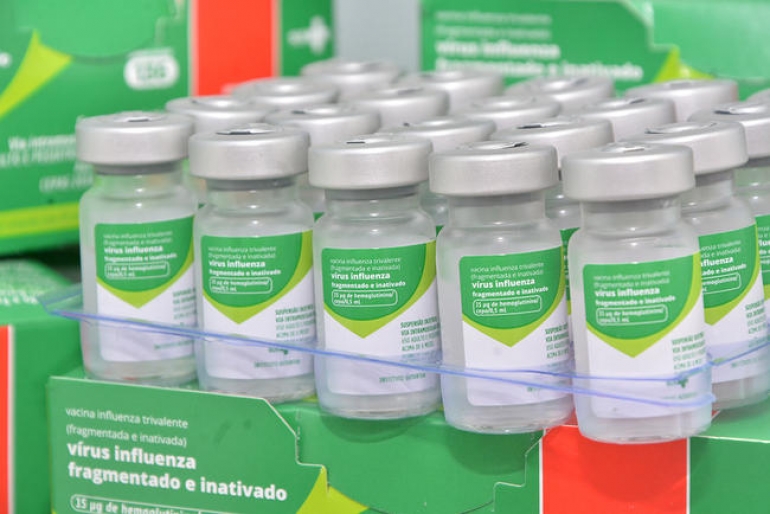 Estado orienta a reserva de doses contra a H1N1 para grupos prioritários